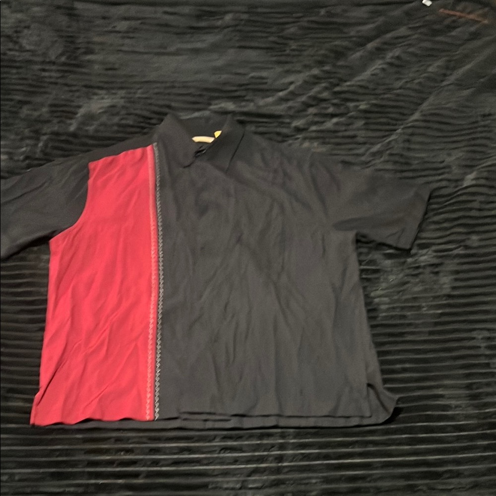 Sporty Black and Red Polo Shirt with Color-Block Design